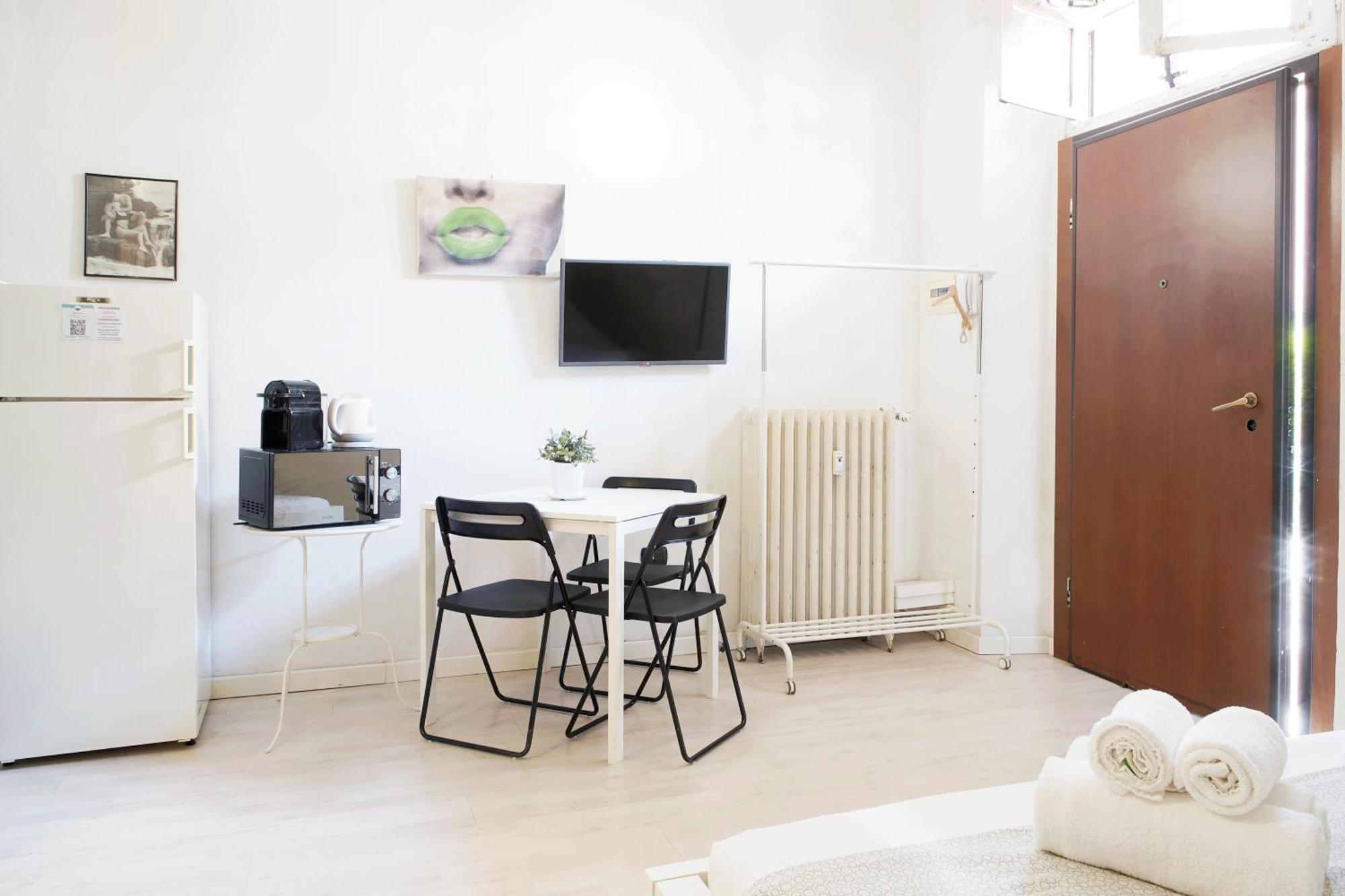 Smart Apartment Central Station Милан Экстерьер фото