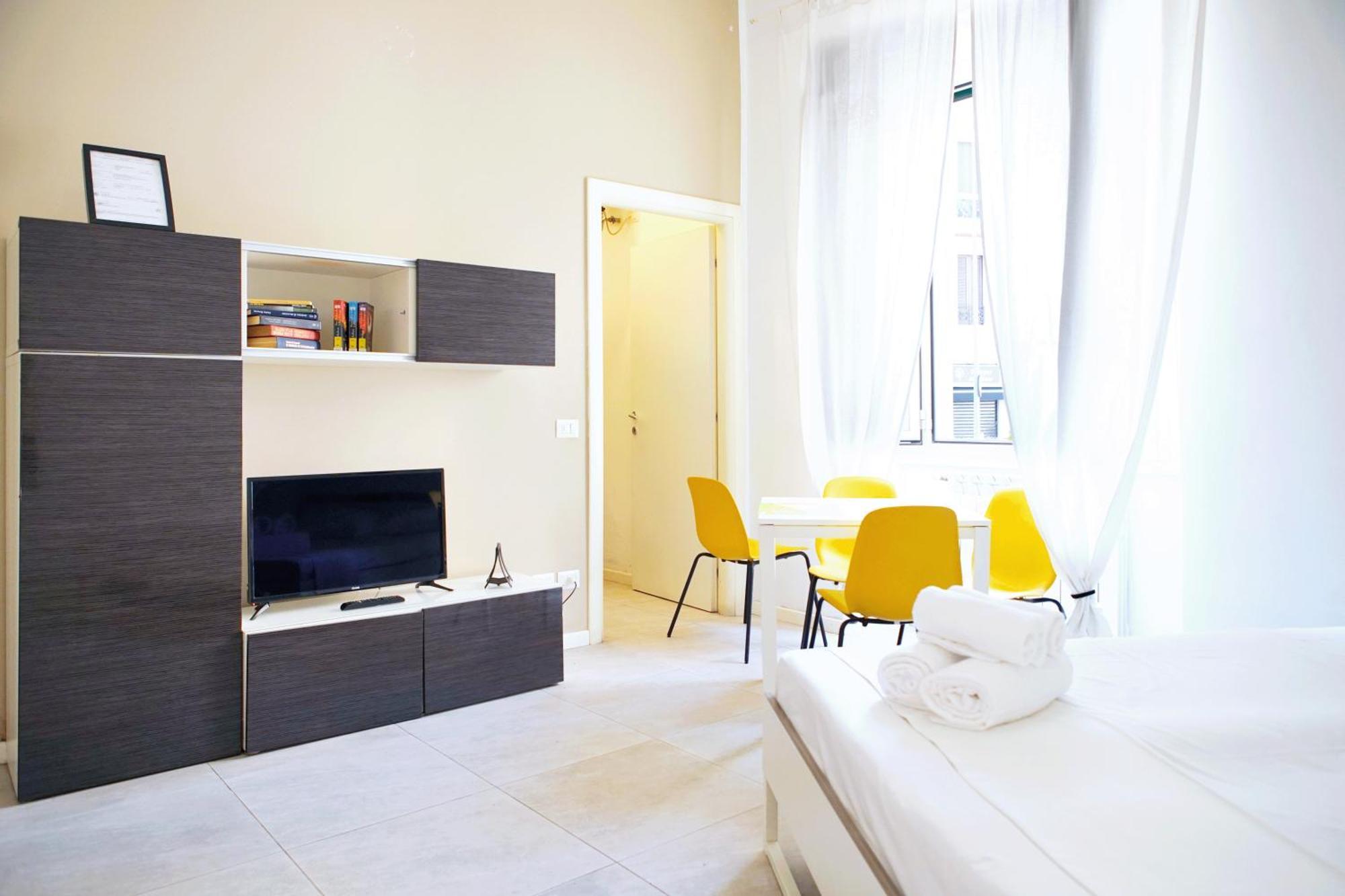 Smart Apartment Central Station Милан Экстерьер фото